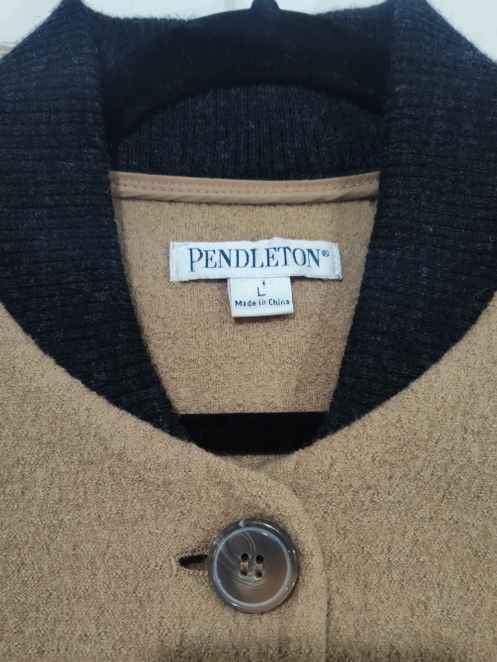 Pendleton Black & Camel Jacket In Size Large - Picture 3 of 6